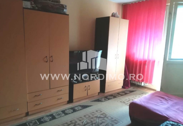 Vanzare garsoniera cu balcon, Compozitorilor